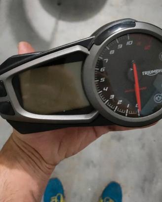 DISPLAY SPEED TRIPLE 2016 2017