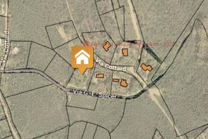 Immobile in asta di 487 m² con 5 locali e box auto