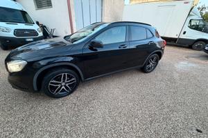 Mercedes GLA 200d