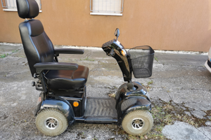 Scooter elettrico per anziani