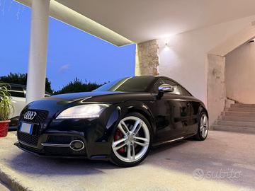 Audi TT TTS Coupé 2.0 TFSI 272 cv