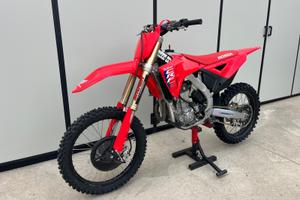 HONDA CRF 450 2025