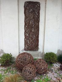 Sculture fatte a mano in salice