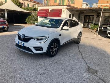RENAULT ARKANA 1.6 Hybrid E-TECH 145cv Intens