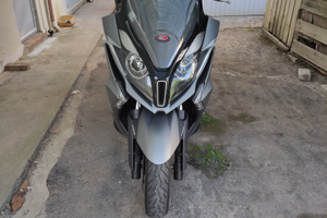 Kymco downtown 350i