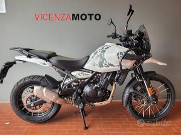 Royal Enfield Himalayan 450 kamet white