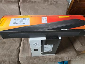 Soundbar Bose Smart, subwoofer e surround Speakers