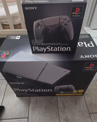 PS5 Slim 30th Anniversary SIGILLATA + 2° PAD