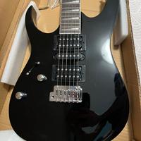 Chitarra elettrica mancina ibanez
