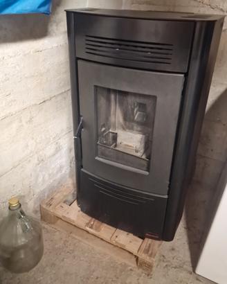 STUFA A PELLET NORDICA 