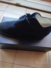 Scarpe con tacco basso