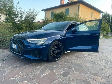 Audi A3  35Tdi (unica con cerchi 19”)xxx