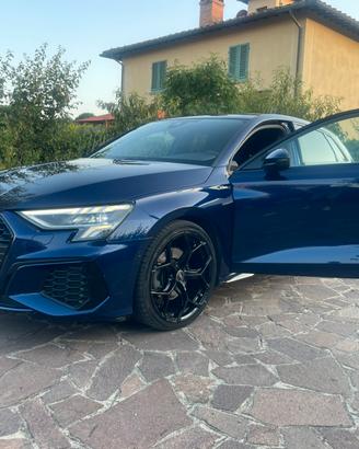 Audi A3  35Tdi (unica con cerchi 19”)xxx