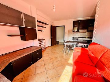 Fine via Baldedda bilocale al primo piano