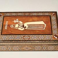 portagioie vintage in legno a mosaico