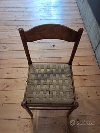 Sedia di legno