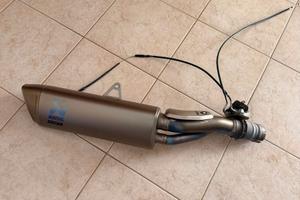 terminale scarico akrapovici CBR 1000 RR-R 2020-20
