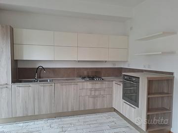 Cucina usata "Veneta cucine"
