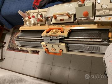 Macchina maglieria TOYOTA