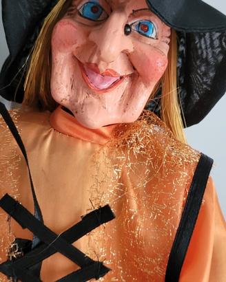 Strega Halloween 
