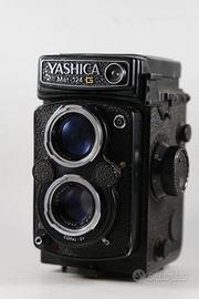 Yashica Reflex
