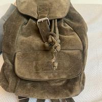 zaino camoscio color muschio