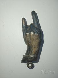 Ciondolo vintage in metallo per portachiavi