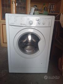 Lavatrice Indesit da 1 a 4 kg