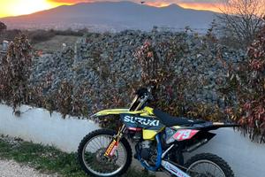 Suzuki rm 125