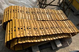 A154 Cingoli in ferro 400x136x74