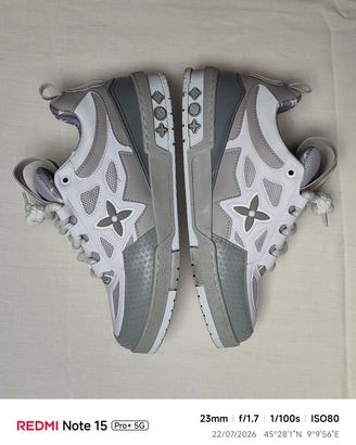 sneakers LV skate