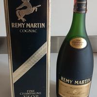 Bottiglia 70 cl.  Remy Martin Cognac