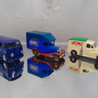 Lotto 3 furgoni pubblicitari  corgi
