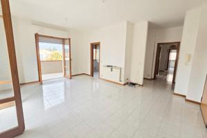 Appartamento di Rec.Costruzione di mq 95 Rif.U962