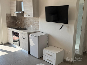 Monolocale arredato a Cairate