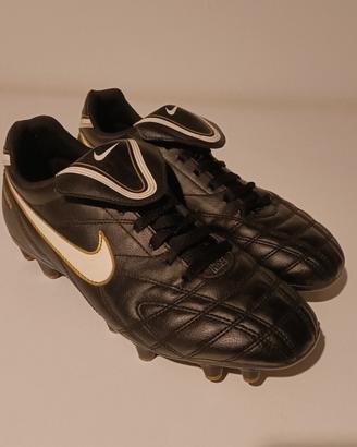 Nike Tiempo Natural III FG vintage nere oro 43