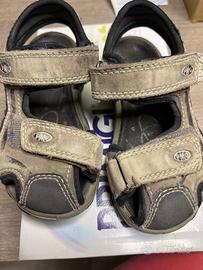 Sandaletti bimbo n. 28