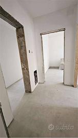 Appartamento di 90 m² con 4 locali e box auto a Sa