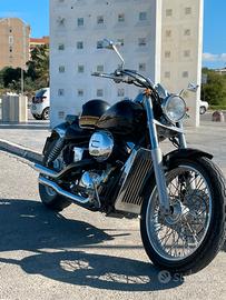 Honda VT 750 Black Widow ‘02