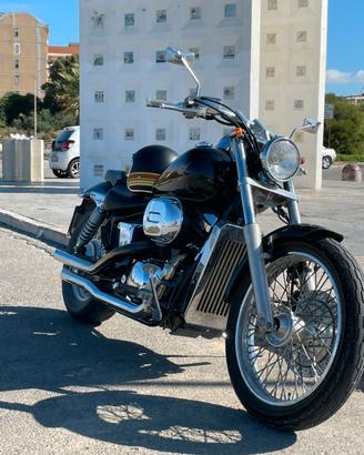 Honda VT 750 Black Widow ‘02