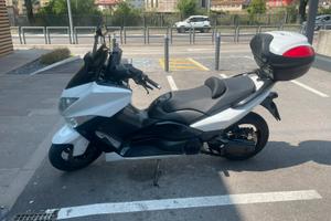 Yamaha Tmax 500 White  ABS