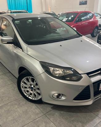 Ford Focus 1.6 116 CV - TITANIUM - 2014