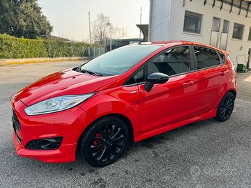 FORD FIESTA ST LINE