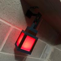 Lampada a led a cubo multicolore con telecomando