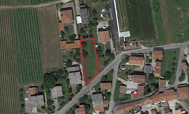 Terreno di 840 m² a Torreano