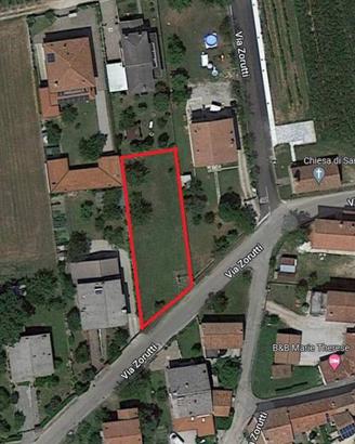 Terreno di 840 m² a Torreano