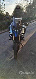Voge Valico 525 dsx compresa di set 3 valigie Givi