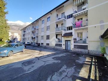 3 LOCALI A AOSTA