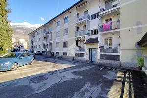 3 LOCALI A AOSTA