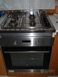 CUCINA GAS ACCIAIO FORNO ELECTROLUX PIANA SAMET .